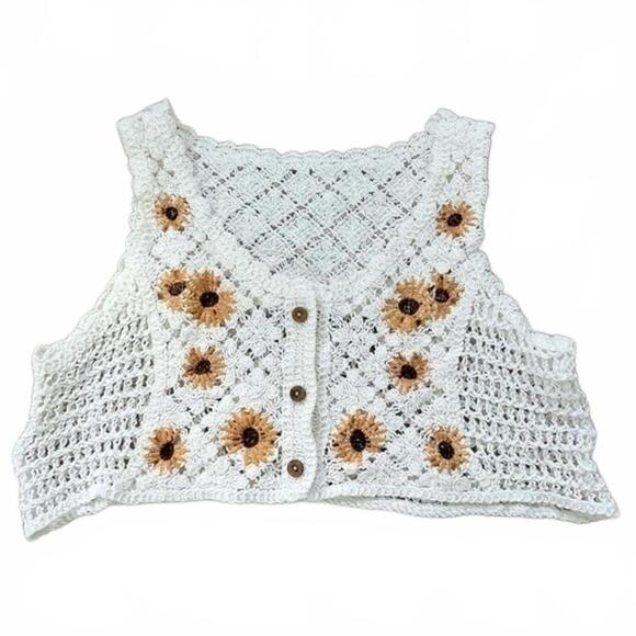Sunflower Crochet Floral Crop Top NWOT Small - Picture 1 of 7